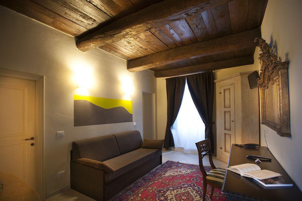 Hotel Il Campanile شيراسكو المظهر الخارجي الصورة