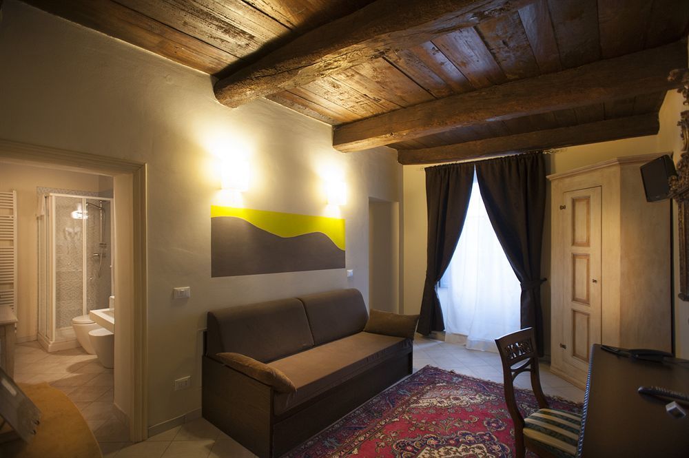 Hotel Il Campanile شيراسكو المظهر الخارجي الصورة